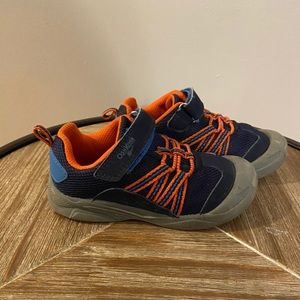 Oshkosh Teti Sneaker Toddler Shoes